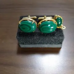 Item thumbnail for item 864b3f7f-a045-45e1-b403-8e236db7d9d3