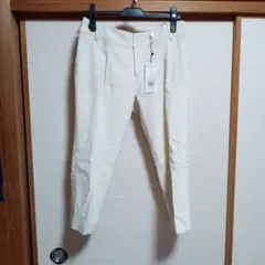 LIN IT ALL アイボリー スリムフィットパンツ