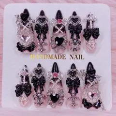 闇堕ち 魔法少女 ネイルチップ 地雷系 ゴシック 闇かわ ゴテゴテネイル †❤︎