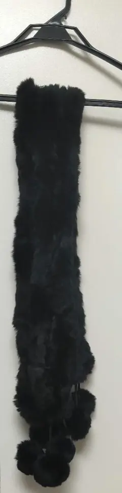 黒 ファー レディース ポンポン付き マフラー
