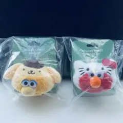 【新品•未開封】セサミストリート　サンリオ　コラボ　ぬいぐるみバッチのサムネイル