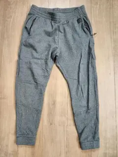 Reebok　スウェットパンツ