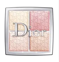 百貨店購入　Dior ディオールバックステージフェイス グロウパレット004