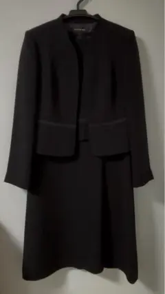 ブラックフォーマル11号2点セット春夏秋冬東京ソワール ブラックスーツ 喪服礼服