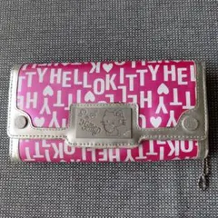 うさぎ様専用ハローキティ ロゴプリント 長財布