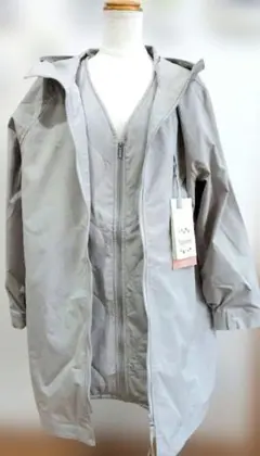 新品　フード付き ベスト付き　2点セット　軽量 グレー　アウター L