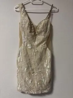 AngelR 刺繍ビーズ付きベージュタイトドレス S