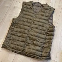 ユニクロ ウルトラライト ダウンベスト S ベージュ　UNIQLO