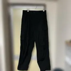ユニクロc ワイドフィットカーゴパンツ Mのサムネイル