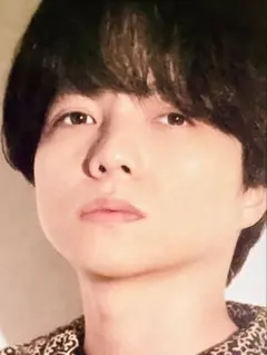 45 俳優 坂口健太郎 切り抜き インタビュー 魅力に迫る… - メルカリ