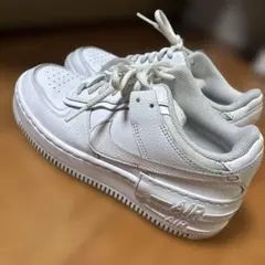 【23.5cm中古】ナイキ エアフォース1 ローシャドウ ホワイト 23.5cm中古】ナイキ エアフォース1 ローシャドウ ホワイト