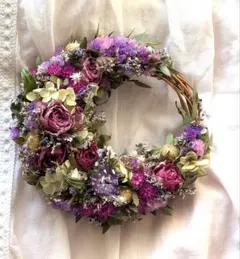 春を呼ぶ三日月リース　ドライフラワーリース　ナチュラルリース