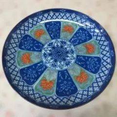 有田焼き　青とオレンジの花柄の円形皿