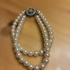 エレガント 3連パールブレスレット