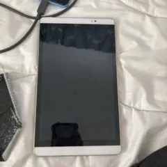 即日配送・動作確認済み】dtab Compactゴールド タブレット - メルカリ