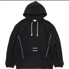 adidas ブラック フード付きパーカー