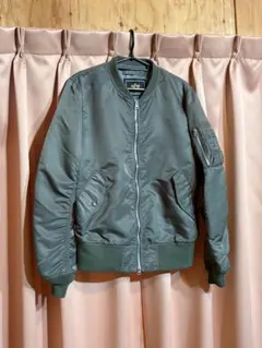 URBAN RESEARCH iD / ALPHA 別注MA-1 (M)