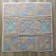 未使用 パッチワーク ホワイトキルトタペストリー 花籠絵柄 - メルカリ