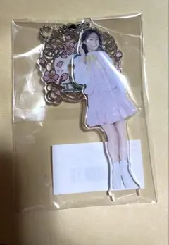 T*u様 BEYOOOOONDS モバガチャ BIGアクリルスタンド 江口紗耶 BEYOOOOONDS モバガチャ 江口紗耶 ひなフェス アクリルスタンド - メルカリ