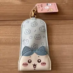 ちいかわ リール付きキーケース ハチワレ