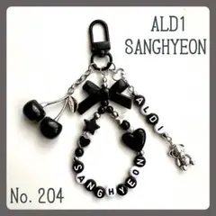 ビーズキーホルダー アイドル