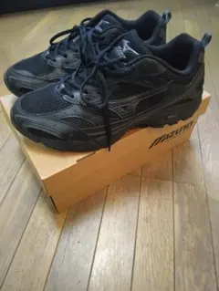 MIZUNO MXR ブラック 27.5のサムネイル