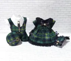 ハンドメイド　ミニチュアドール服　お父さんお母さん　グリーンチェックお洋服セット