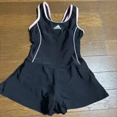 adidas 水着 キュロットタイプ　ブラック・ピンク130㎝