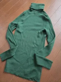 よ*ー様 ユニクロ 　リブタートルネック 　グリーン　サイズＳ