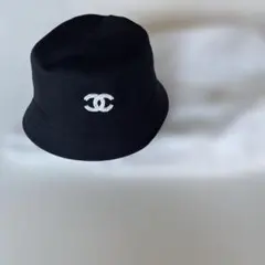CHANEL バケットハット ブラック Mサイズのサムネイル