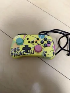 ジャンク】ポケモンSwitch ピカチュウ コントローラー 本体 HORI