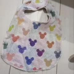 ミッキー模様のベビー用スタイ