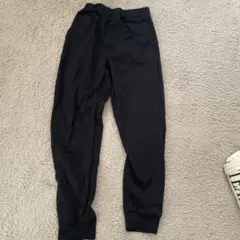 エアリズム 黒 長ズボン 160cm