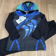 新品未使用 仮面ライダーゼッツ パジャマ上下セット 120 双子