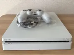 ホワイト プレイステーション4 本体 コントローラー付き(PS4 SLIM)