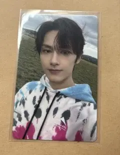 Seventeen セブチ　中華　ヨントン　トレカ　ジュン 2025年最新】seventeen ジュン トレカ 中華の人気アイテム - メルカリ