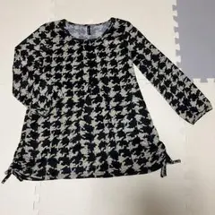 黒と白の千鳥格子模様チュニック
