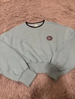 美品！Puma ライトブルー クロップドスウェット