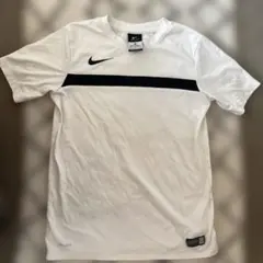 Nike DRI-FIT ホワイトシャツ M キッズ