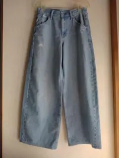 ユニクロ　バギーカーブジーンズ