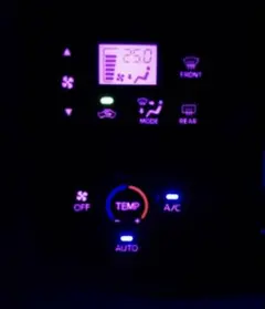 ノート E12 LED打ち換え済み エアコンパネル ☆ - メルカリ