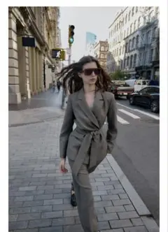 Item thumbnail for item eeebc8e3-0d6c-4d46-9f8f-cd09b77af739