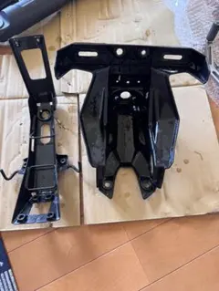 訳有 GPZ750R GPZ900R ニンジャ フロントフェンダー カーボン仕上