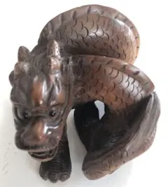◆龍の置物 　宝珠持ち 　昇り龍　鉄製　縁起物 ◇龍の置物 宝珠持ち 昇り龍 鉄製 縁起物 - メルカリ