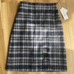 膝丈スカート