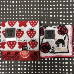 【専用】アナスイ　タオルハンカチ２枚　苺　ねこのサムネイル