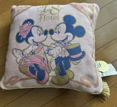ファンタジースプリングス　クッション　新品タグ付　ディズニーシー