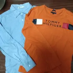 TOMMY HILFIGER オレンジ Tシャツとikka ライトブルーシャツ