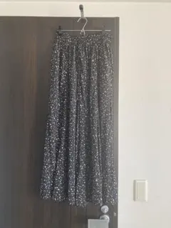 グローバルワーク　　サラサラリラックスフレアワイドパンツ　M