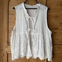 美品サマンサモスモスSamansaMos2 刺繍リボンベスト